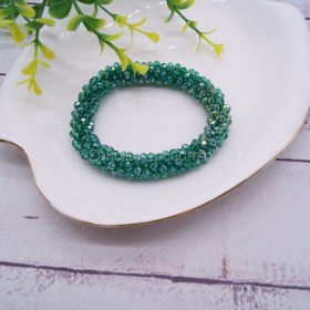 Резинка- браслет зеленые кристаллы 6.5 см. СВТ-29